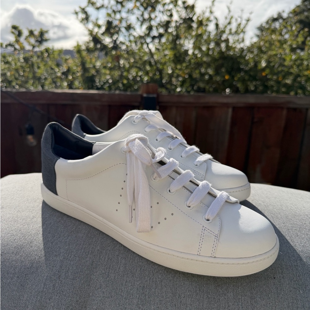 Vince White and Black Women's Sneakers, Size US 9,5